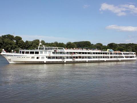 Dnepr Schiff